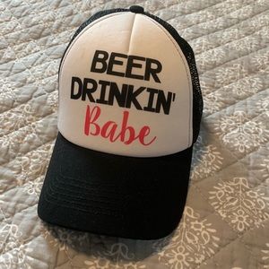BEER DRINKING BABE HAT